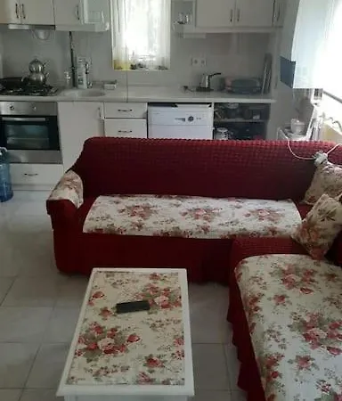Holiday home 1 + 1 + Veranda Apart Bahceli Ev Kusadasi
